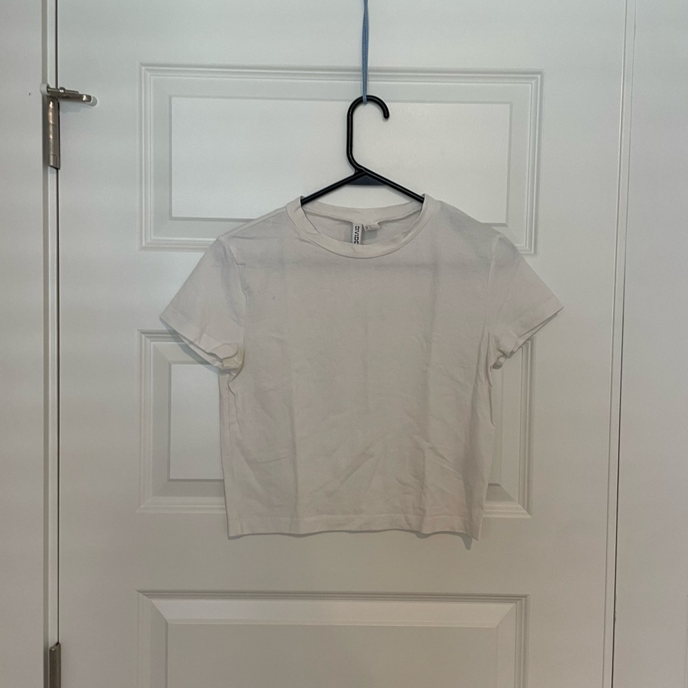 H&M White Short Sleeve Tee